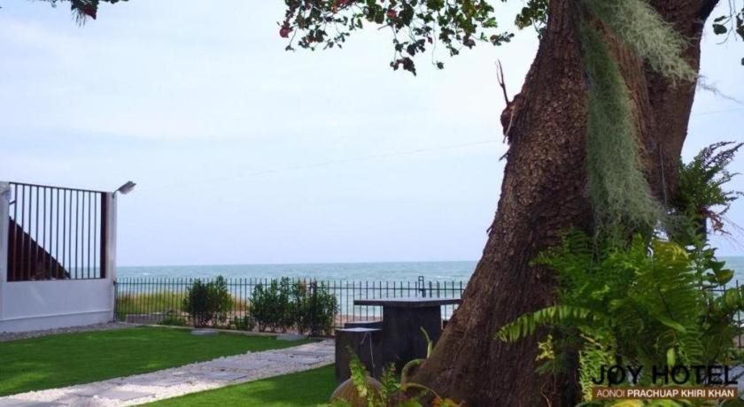Joy Hotel Prachuap Khiri Khan Exterior photo